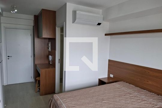 Apartamento para alugar com 1 quarto, 23m² em Santo Amaro, São Paulo