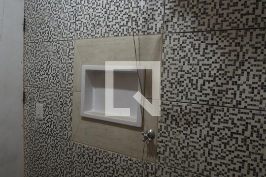 Banheiro de casa para alugar com 1 quarto, 80m² em Santa Maria, Osasco