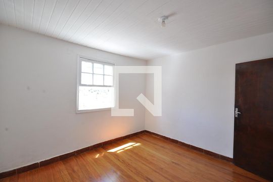 Quarto 1 de casa para alugar com 2 quartos, 153m² em Vila Mazzei, São Paulo