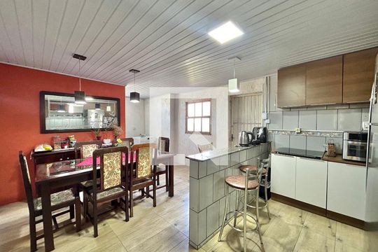Sala de casa à venda com 3 quartos, 170m² em Canudos, Novo Hamburgo