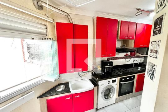 Cozinha e Área de Serviço de apartamento à venda com 2 quartos, 49m² em Vila Bela Vista (zona Norte), São Paulo