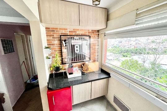 Cozinha e Área de Serviço de apartamento à venda com 2 quartos, 49m² em Vila Bela Vista (zona Norte), São Paulo