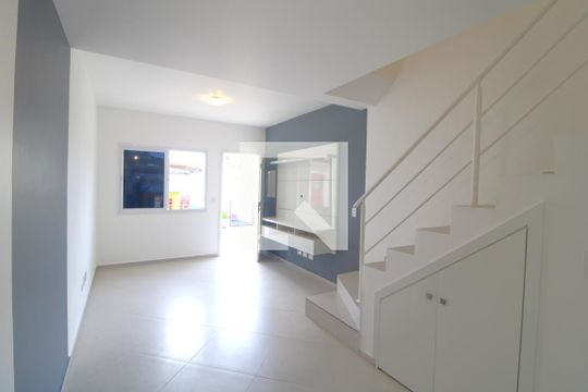 Sala de casa de condomínio à venda com 2 quartos, 81m² em Vila Romano, São Paulo