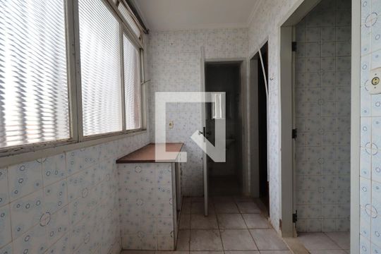 Área de Serviço de apartamento para alugar com 3 quartos, 159m² em Centro, Ribeirão Preto