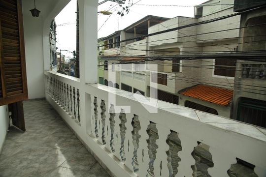 Sacada da Sala  e Quarto 1  de casa à venda com 2 quartos, 110m² em Jardim do Estádio, Santo André