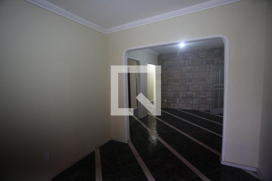 Sala de casa à venda com 3 quartos, 300m² em Salgado Filho, Belo Horizonte