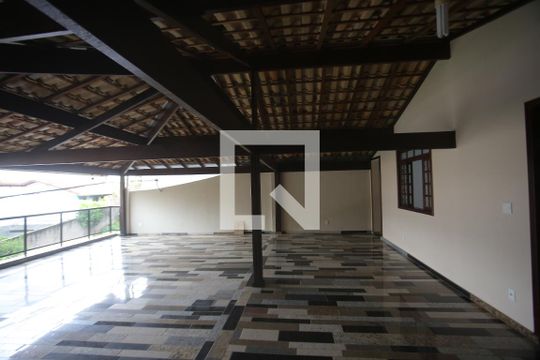 Varanda de casa à venda com 3 quartos, 300m² em Salgado Filho, Belo Horizonte