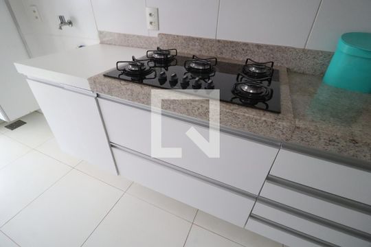 Cozinha de apartamento para alugar com 2 quartos, 68m² em Centro, Uberlândia