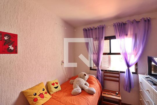 Quarto 2 de casa à venda com 3 quartos, 500m² em Nova Petrópolis, São Bernardo do Campo