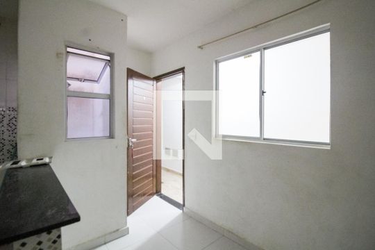 Sala/Cozinha/Área de serviço de kitnet/studio para alugar com 1 quarto, 30m² em Brás, São Paulo