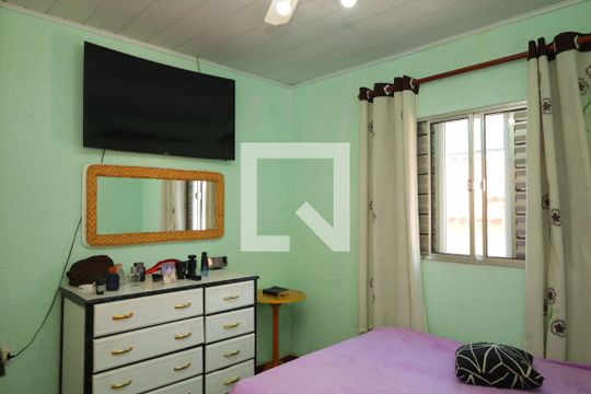 Quarto 1 de casa à venda com 4 quartos, 150m² em Vila Carmosina, São Paulo