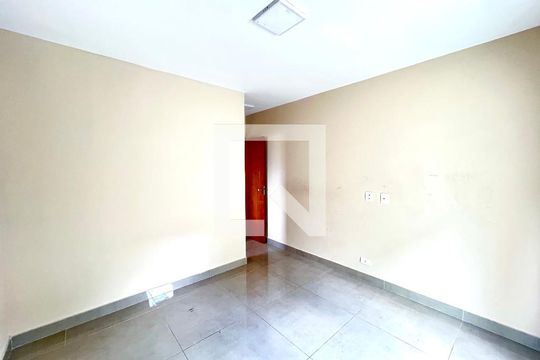 Quarto Suíte 1 de casa à venda com 3 quartos, 120m² em Vila Barros, Guarulhos