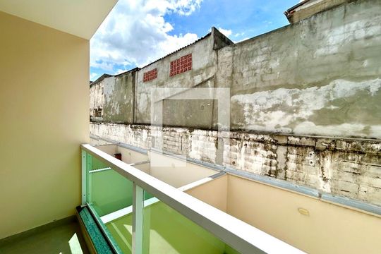 Varanda Quarto Suíte 1 de casa à venda com 3 quartos, 120m² em Vila Barros, Guarulhos