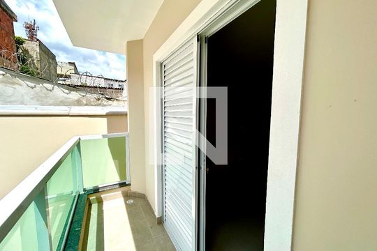 Varanda Quarto Suíte 1 de casa à venda com 3 quartos, 120m² em Vila Barros, Guarulhos