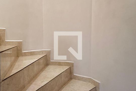Casa à venda com 2 quartos, 90m² em Jardim Itália II, Várzea Paulista