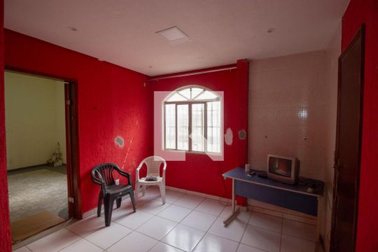 Casa para alugar com 3 quartos, 160m² em Qnb 1, Brasília