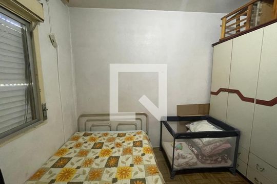Quarto 2 de casa à venda com 4 quartos, 55m² em Ouro Branco, Novo Hamburgo