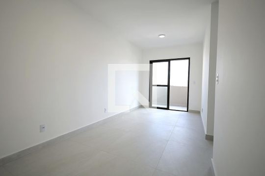 Sala de apartamento para alugar com 2 quartos, 56m² em Parque das Nações, Santo André