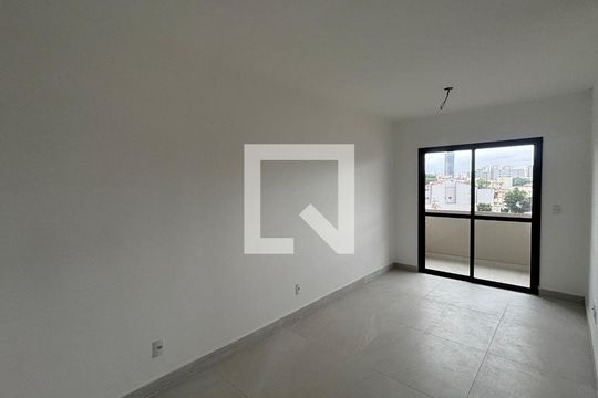 Apartamento à venda com 2 quartos, 56m² em Parque das Nações, Santo André