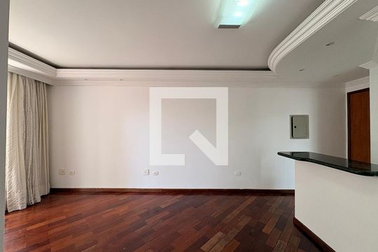 Sala de apartamento à venda com 2 quartos, 70m² em Vila Helena, Santo André