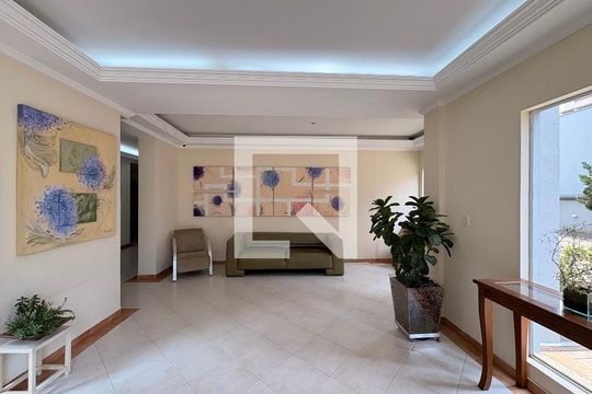 Hall social  de apartamento à venda com 2 quartos, 70m² em Vila Helena, Santo André