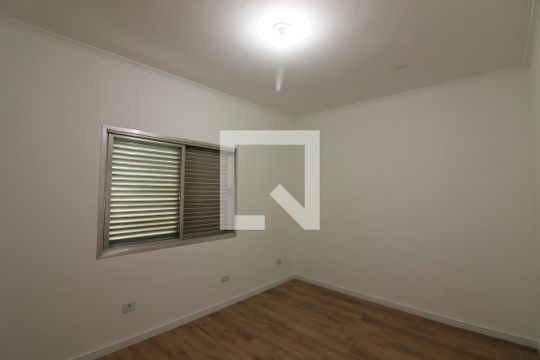 Quarto 1 de casa para alugar com 4 quartos, 327m² em Santa Terezinha, São Bernardo do Campo