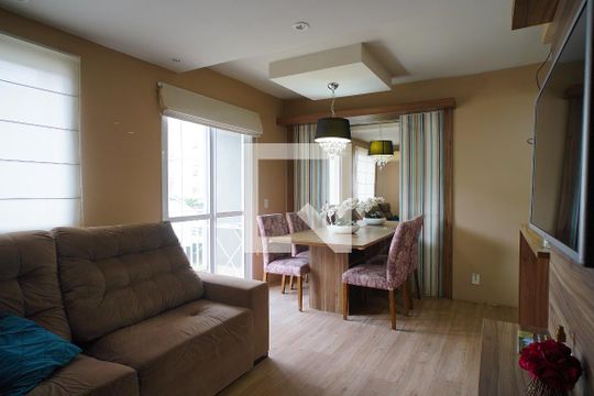 Sala de apartamento à venda com 3 quartos, 70m² em Humaitá, Porto Alegre