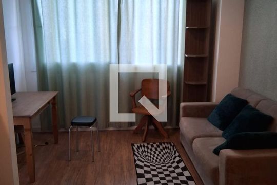 Apartamento à venda com 1 quarto, 39m² em Marechal Rondon, Canoas