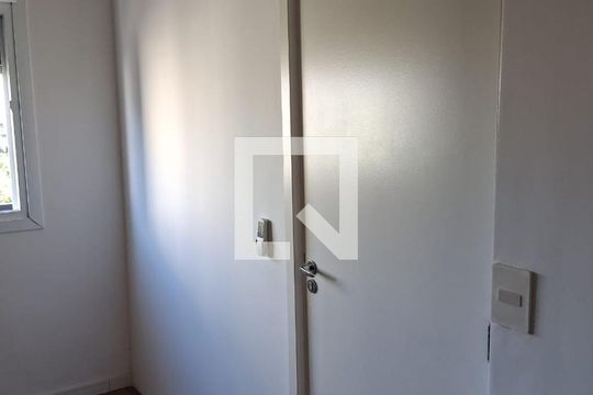 Apartamento à venda com 1 quarto, 39m² em Marechal Rondon, Canoas