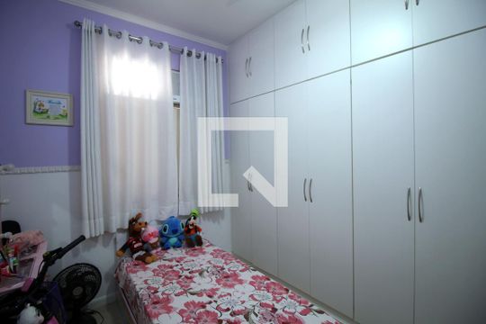 Quarto 2 de apartamento para alugar com 2 quartos, 55m² em Olaria, Rio de Janeiro