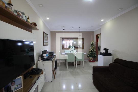 Sala de casa de condomínio à venda com 3 quartos, 150m² em Anil, Rio de Janeiro