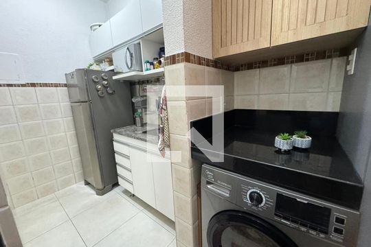 Apartamento à venda com 2 quartos, 62m² em Manacás, Belo Horizonte