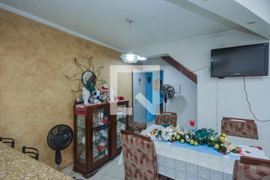Cozinha de casa para alugar com 3 quartos, 100m² em Jardim Represa, São Paulo