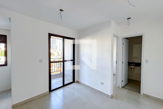 Apartamento à venda com 1 quarto, 30m² em Vila Carrão, São Paulo