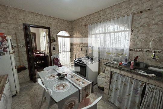 Cozinha de casa para alugar com 2 quartos, 90m² em Vila Valqueire, Rio de Janeiro
