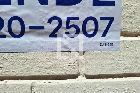 Placa de apartamento à venda com 2 quartos, 117m² em Santa Rosa, Niterói