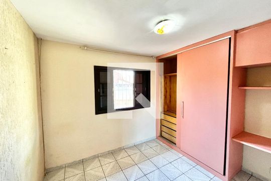 Quarto 1 de casa à venda com 3 quartos, 92m² em Vila Dionisia, São Paulo