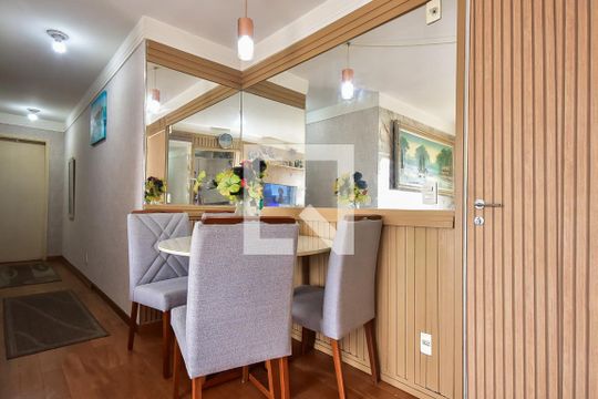 Sala de Jantar de apartamento à venda com 2 quartos, 56m² em Vila Sonia do Taboao, Taboão da Serra