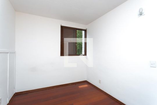 Quarto 1  de apartamento para alugar com 2 quartos, 66m² em Itaquera, São Paulo