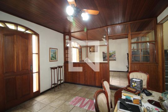 Sala 1 de casa de condomínio à venda com 4 quartos, 392m² em Jacarepaguá, Rio de Janeiro