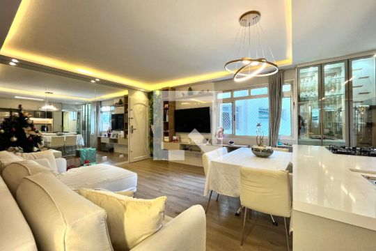 Sala de apartamento à venda com 3 quartos, 102m² em Vila Paulista, São Paulo