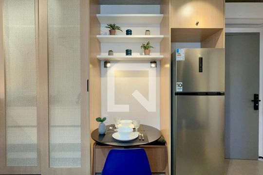 Studio de kitnet/studio para alugar com 1 quarto, 20m² em Cerqueira César, São Paulo