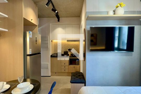 Studio de kitnet/studio para alugar com 1 quarto, 20m² em Cerqueira César, São Paulo