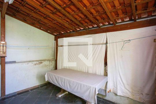 Espaço Gourmet de casa à venda com 3 quartos, 180m² em Conceição, Diadema