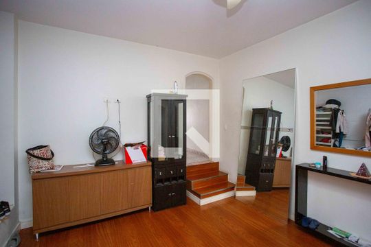 Quarto Suite de casa à venda com 3 quartos, 180m² em Conceição, Diadema