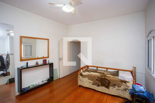 Quarto Suite de casa à venda com 3 quartos, 180m² em Conceição, Diadema