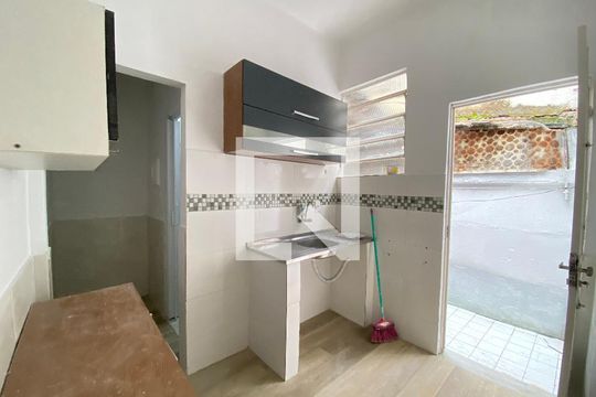 Cozinha de casa à venda com 1 quarto, 30m² em Engenho de Dentro, Rio de Janeiro
