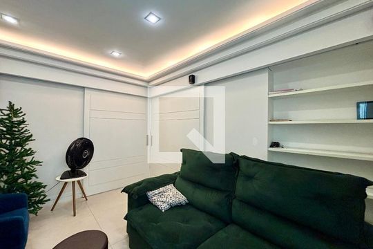 Sala 2 de apartamento à venda com 3 quartos, 96m² em Copacabana, Rio de Janeiro