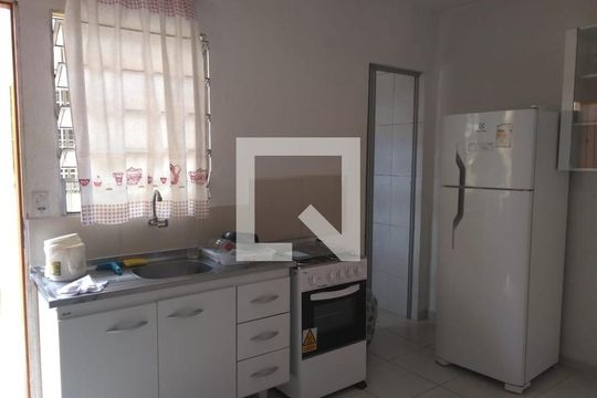 Casa à venda com 4 quartos, 90m² em Parque das Nações, Santo André