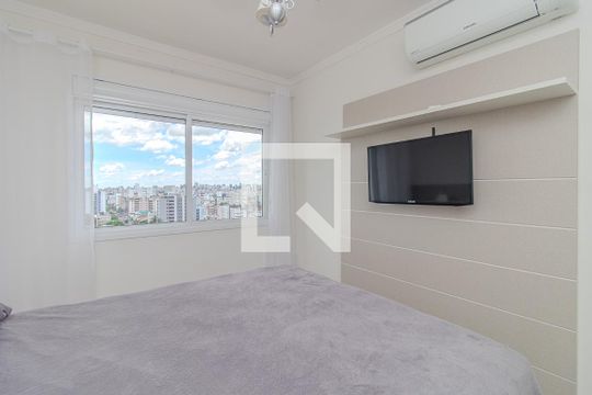 Quarto 2 - Suíte de apartamento à venda com 2 quartos, 58m² em Santo Antônio, Porto Alegre